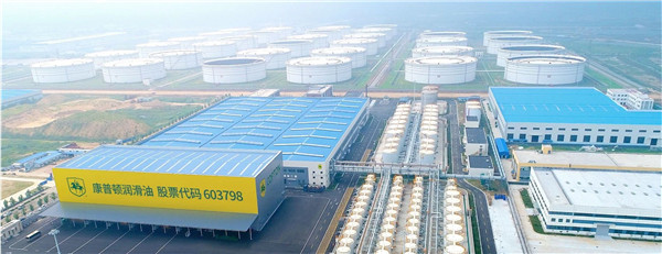 康普顿中报业绩靓丽出台，高管发生人事变动