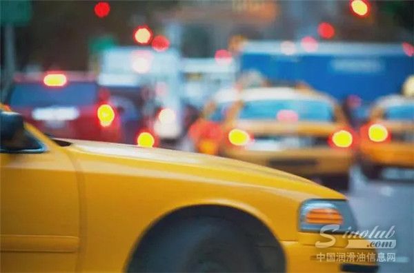 汽车后市场连锁之两大阵营