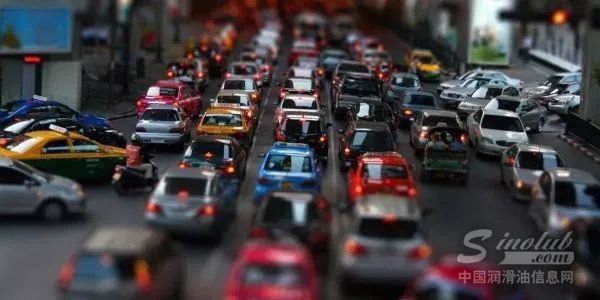 又一家地产物业跨界做汽修，能证明资源比运营更重要吗？