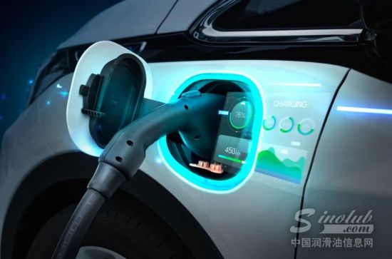 中石化福建石油与宁德时代在福建合作建设的首个光伏充检加能站项目