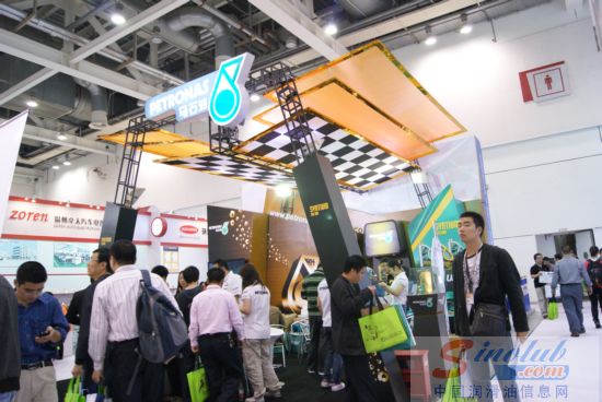 第68届汽配会展台风采：马石油