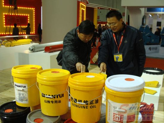 山推小松润滑油
