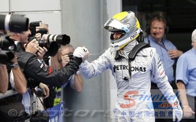 马石油携手梅塞德斯GP首次出战F1上海站