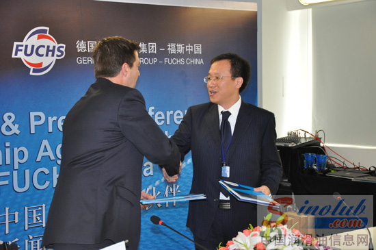采埃孚中国与福斯中国签订战略合作伙伴协议