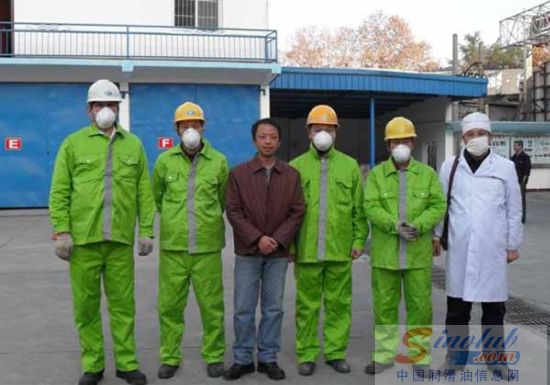 东风嘉实多十堰分公司进行消防演习