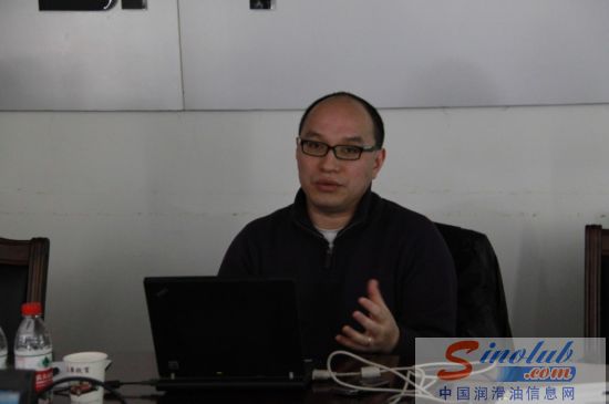 东风嘉实多举办法律知识培训