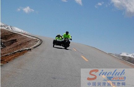 道达尔润滑油为穿越丝绸之路保驾护航