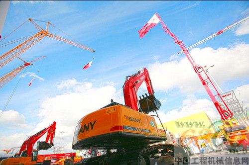 三一亮相2012法国展 更自信更从容