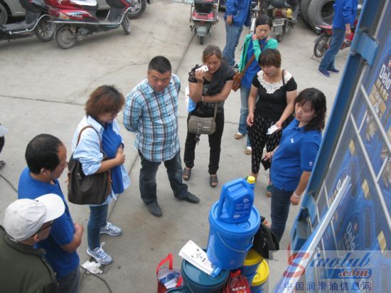 领跑中国·2012德乐卡车全国巡展活动南通站