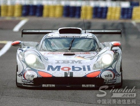 保时捷联手埃克森美孚 续写辉煌赛车传奇 