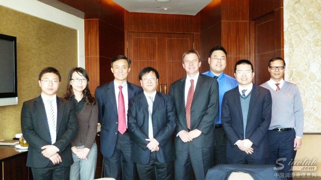 和氏璧化工与埃克森美孚化工高级副总裁会晤