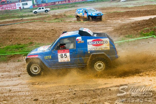 嘉禾兴产润滑油车队参加COC怀柔站比赛