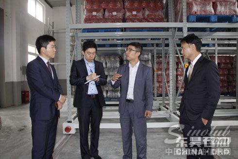 韩国S-OIL到访东昊嘉定生产基地