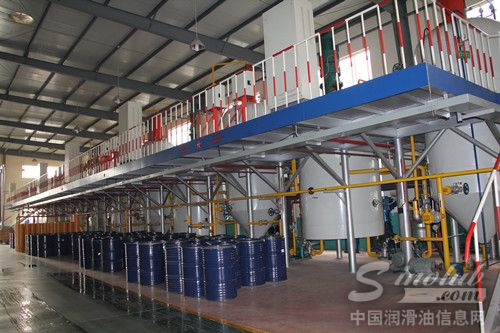 源根石化公司润滑脂车间新增一条生产线