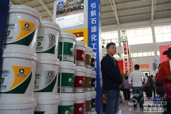 引航盛装参展2014全国汽配会