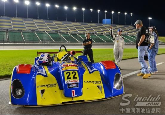 美国突破润滑油BAR1车队全胜战绩称雄堪萨斯赛道