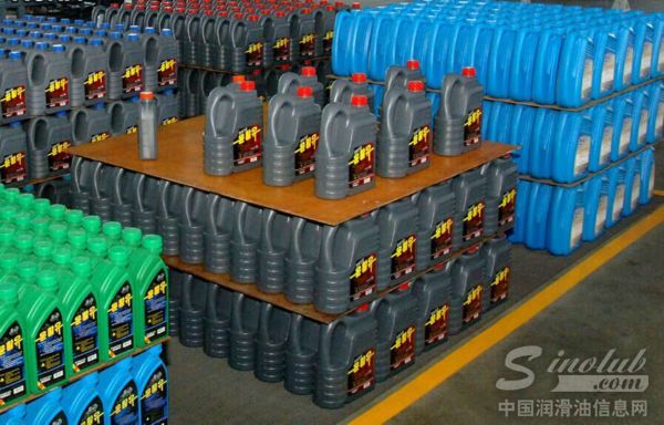 朝鲜天池润滑油厂