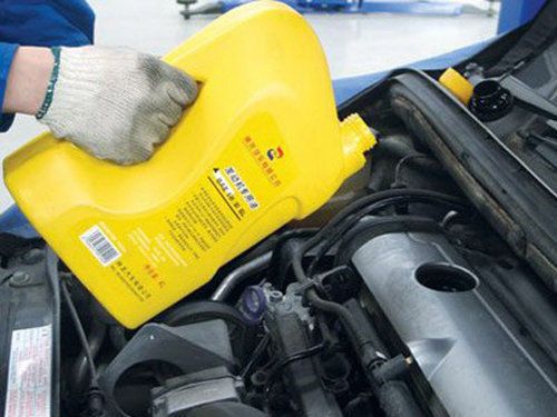 细说机油标号 不同车型对“号”入座