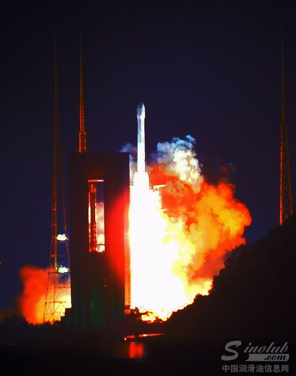 中国石化带“特殊观众”看火箭发射圆航天梦