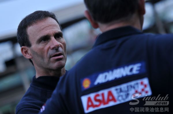 传奇车手导师Alberto Puig