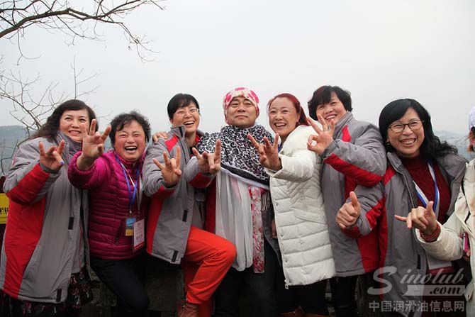 图6:快乐中华娘子军与党代表