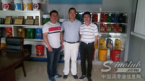 JOC公司戴经理一行到金球润滑油恰谈出口越南