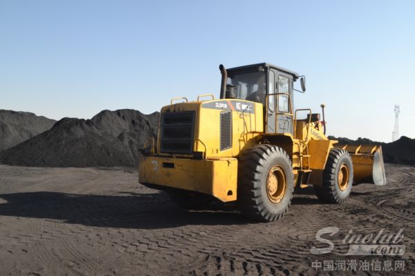 康胜润滑油怎样助柳工装载机驰骋大西北？