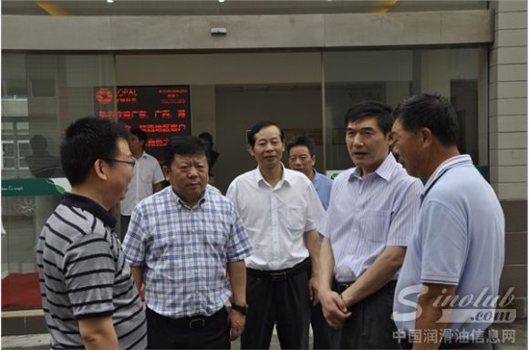 南京市副市长、党组成员黄澜视察龙蟠南京工厂