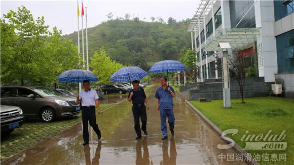 电业局沈总、常总一行莅临开拓者钼业参观指导