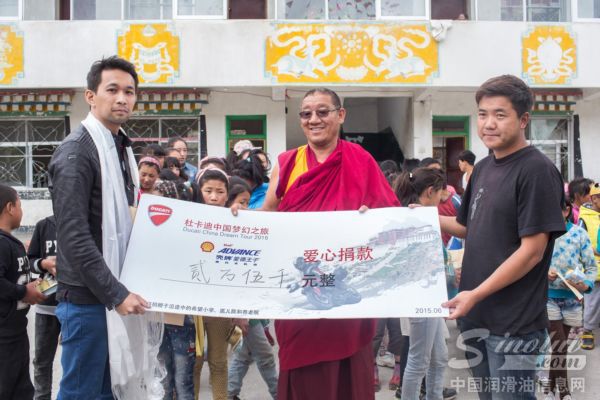 壳牌爱德王子携手杜卡迪共襄2015中国梦幻之旅