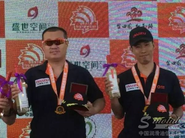 2015环塔战报 领航赞助车队夺得赛段冠军