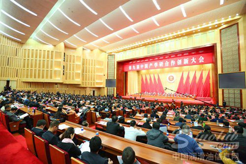 康普顿获“2015产学研合作促进会创新成果优秀奖”